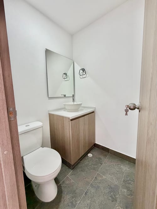 Apartaestudio en venta en Alfonso Lopez, Bogotá, 33 m² · foto 3 de 8