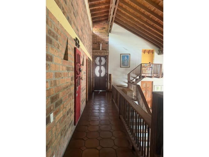 Casa de 3 alcobas en venta en La Chinca, La Estrella, 320 m² · foto 6 de 20