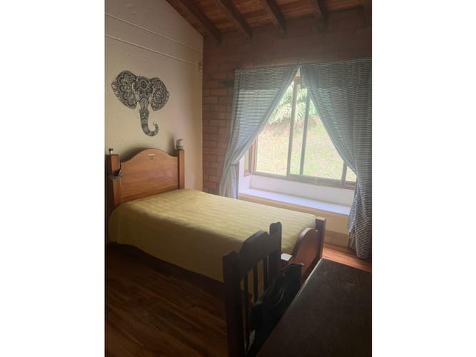 Casa de 3 alcobas en venta en La Chinca, La Estrella, 320 m² · foto 8 de 20