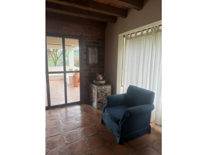 Casa de 3 alcobas en venta en La Chinca, La Estrella, 320 m² · foto 18 de 20
