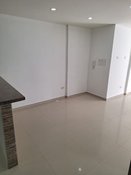 Apartamento de 3 alcobas en venta en Barroblanco, Piedecuesta, 65 m² · foto 4 de 11