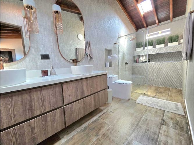 Casa de 4 alcobas en venta en El Diamante No. 2, Medellín, 372 m² · foto 20 de 24