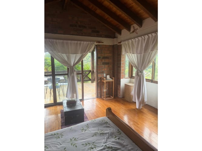 Casa de 3 alcobas en venta en La Chinca, La Estrella, 320 m² · foto 19 de 20