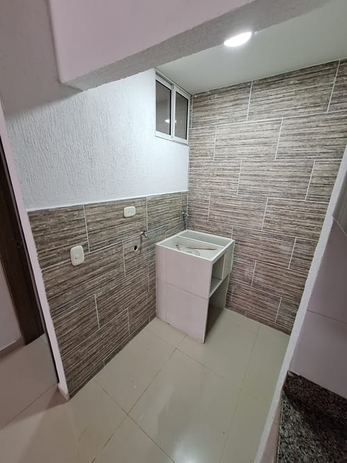Apartamento de 3 alcobas en venta en Barroblanco, Piedecuesta, 65 m² · foto 5 de 11