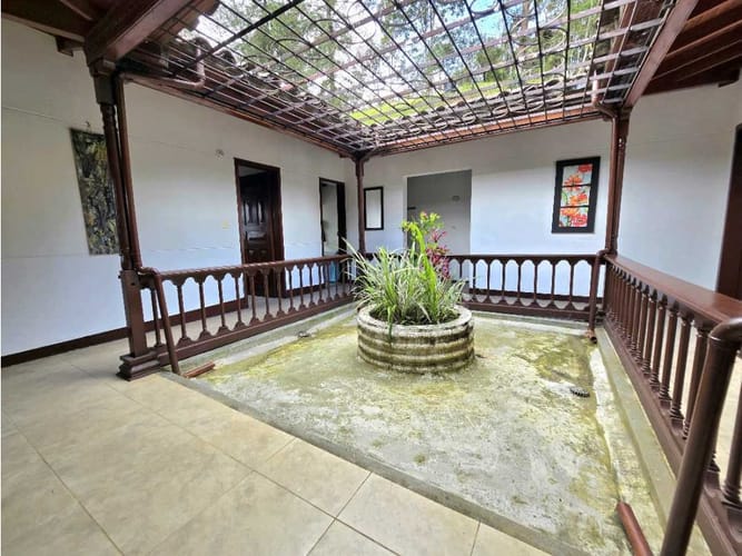 Finca en venta en El Diamante No. 2, Medellín, 300 m² · foto 6 de 24