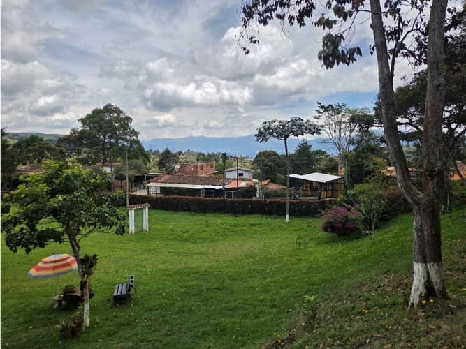 Finca en venta en El Diamante No. 2, Medellín, 300 m² · foto 24 de 24