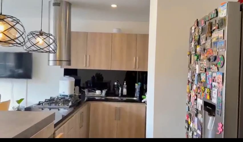 Apartamento de 2 alcobas en venta en Escuela De Infanteria, Bogotá, 99 m² · foto 5 de 15