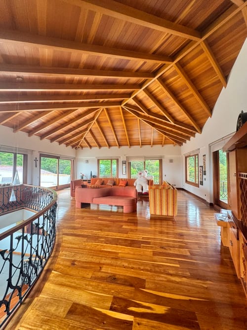 Casa de 7 alcobas en venta en Yerbabuena, Chía, 1977 m² · foto 17 de 24
