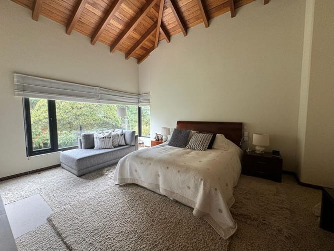 Casa de 3 alcobas en venta en Yerbabuena, Chía, 425 m² · foto 2 de 11