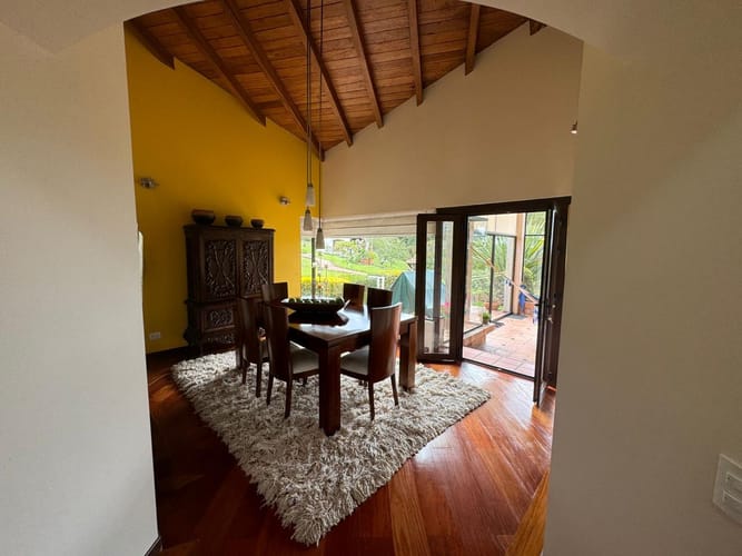 Casa de 3 alcobas en venta en Yerbabuena, Chía, 425 m² · foto 4 de 11