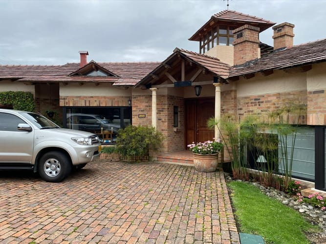 Casa de 3 alcobas en venta en Yerbabuena, Chía, 425 m² · foto 5 de 11