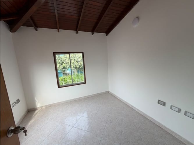 Casa de 6 alcobas en arriendo en Tairona Ii, Floridablanca, 240 m² · foto 22 de 24