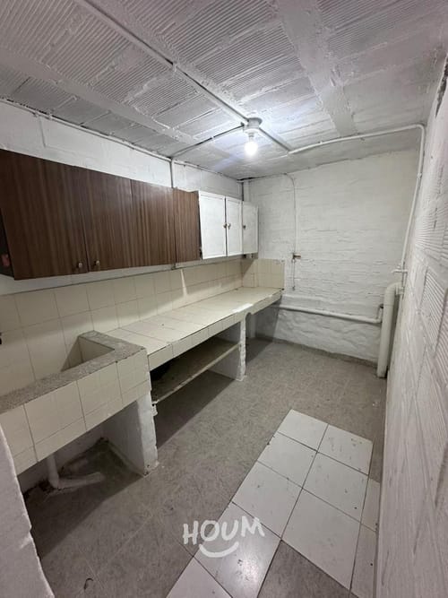 Apartamento de 2 alcobas en venta en La Milagrosa, Medellín, 46 m² · foto 6 de 8