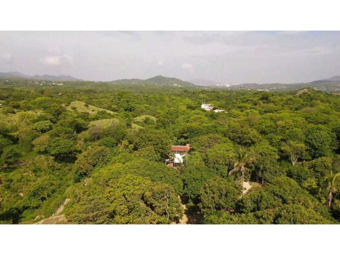 Lote en venta en Bonda Sector Masinga, Santa Marta, 2000 m² · foto 3 de 10