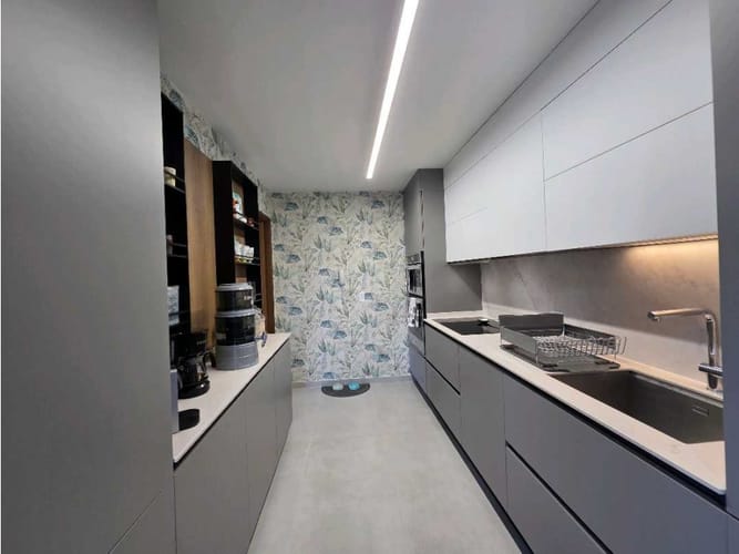 Apartamento de 3 alcobas en venta en Los Balsos, Medellín, 240 m² · foto 7 de 22