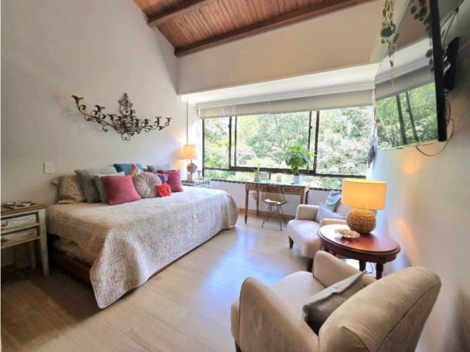 Apartamento de 3 alcobas en venta en Los Balsos, Medellín, 240 m² · foto 10 de 22