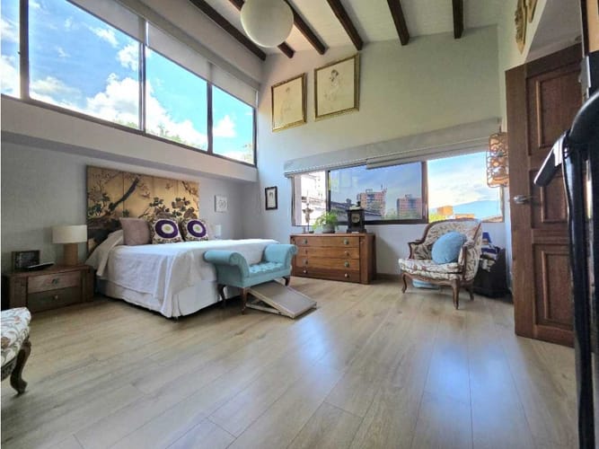 Apartamento de 3 alcobas en venta en Los Balsos, Medellín, 240 m² · foto 19 de 22