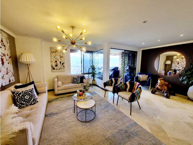 Apartamento de 3 alcobas en venta en San Lucas, Medellín, 140 m² · foto 3 de 15