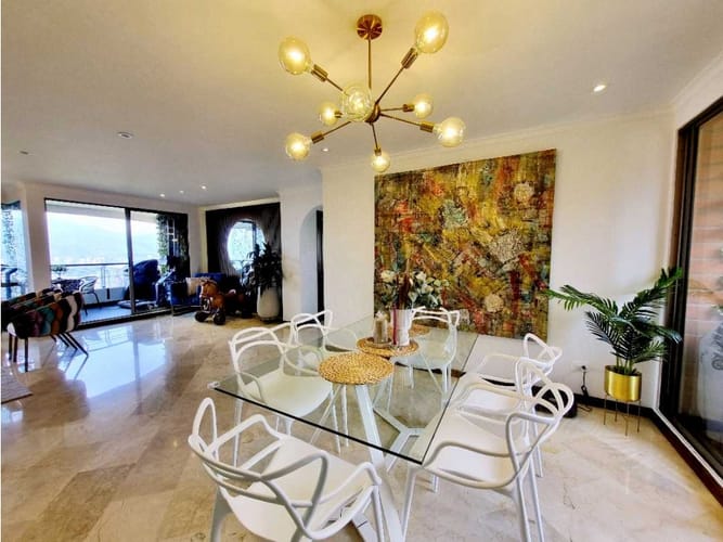 Apartamento de 3 alcobas en venta en San Lucas, Medellín, 140 m² · foto 4 de 15