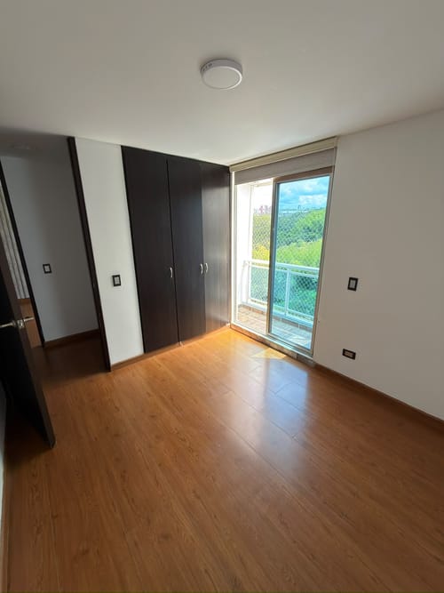 Apartamento de 5 alcobas en arriendo en Nueva Cecilia, Armenia, 115 m² · foto 14 de 23