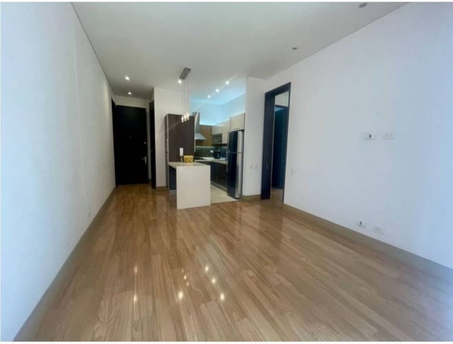 Apartamento de 1 alcoba en venta en Chico Norte, Bogotá, 59 m² · foto 17 de 24
