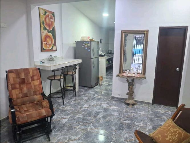 Casa de 7 alcobas en venta en Urbanizacion Autopista, Santa Marta, 300 m² · foto 7 de 17