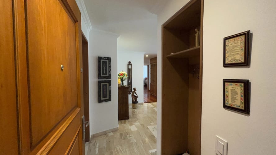 Apartamento de 2 alcobas en venta en Niza Suba, Bogotá, 143 m² · foto 2 de 23