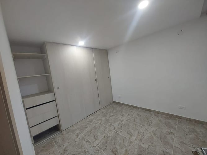 Apartamento de 2 alcobas en arriendo en Villa Gladys, Bogotá, 50 m² · foto 10 de 19