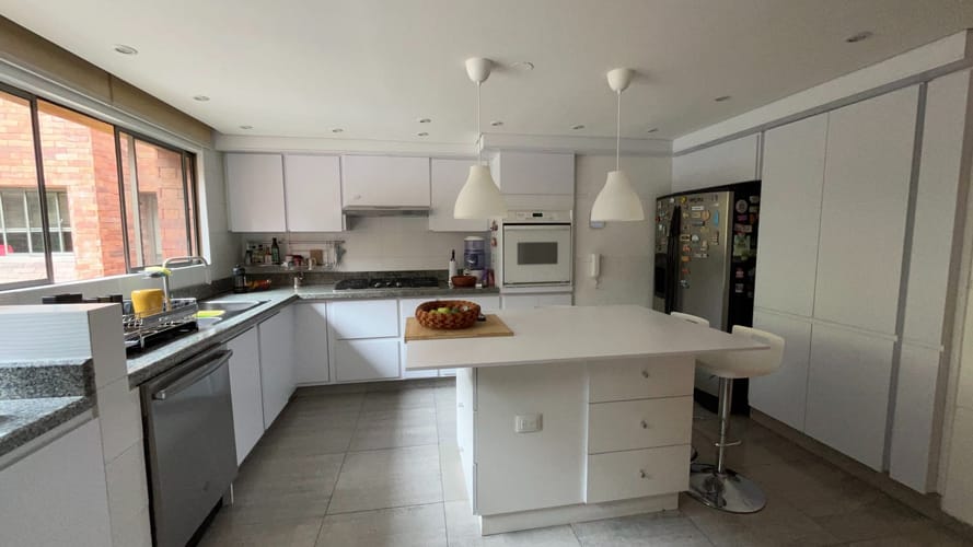 Apartamento de 2 alcobas en venta en Niza Suba, Bogotá, 143 m² · foto 6 de 23
