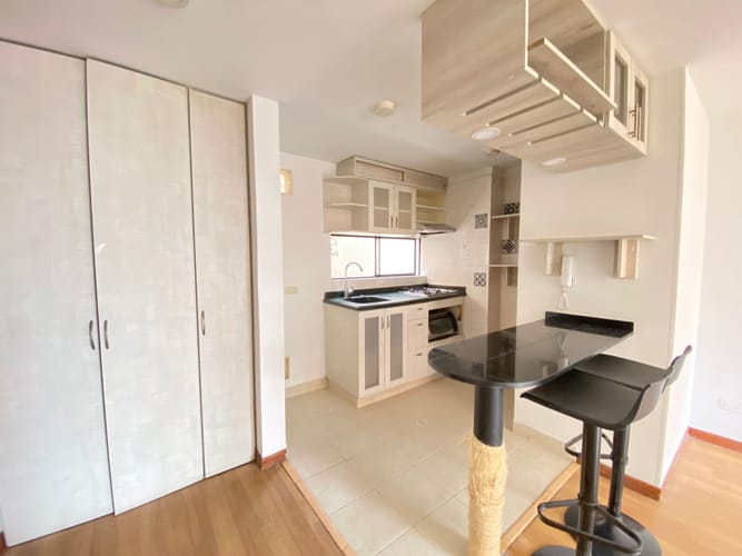 Apartamento de 1 alcoba en arriendo en Chapinero, Bogotá, 43 m² · foto 2 de 11