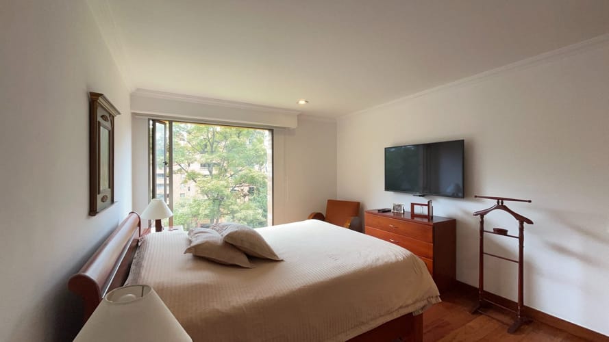 Apartamento de 2 alcobas en venta en Niza Suba, Bogotá, 143 m² · foto 18 de 23