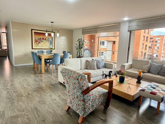 Apartamento de 3 alcobas en venta en Colina Campestre, Bogotá, 180 m² · foto 4 de 24