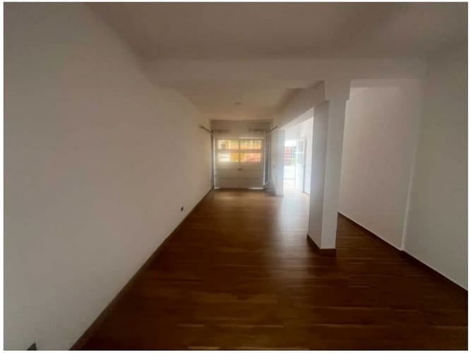 Casa de 6 alcobas en venta en Santa Teresita, Medellín, 203 m² · foto 9 de 16