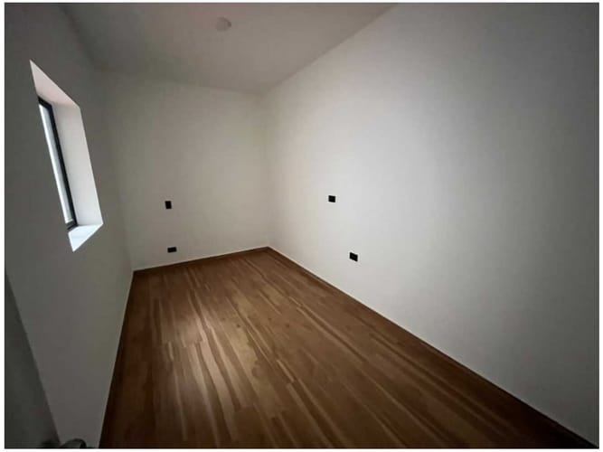 Casa de 6 alcobas en venta en Santa Teresita, Medellín, 203 m² · foto 14 de 16