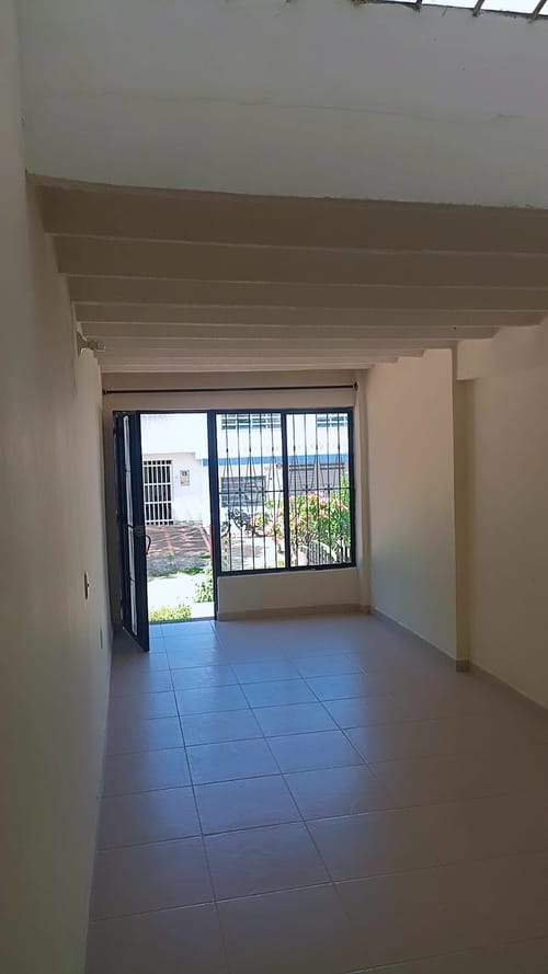 Casa de 5 alcobas en venta en Cañaveral, Floridablanca, 168 m² · foto 12 de 14