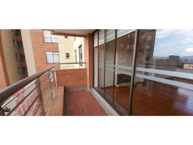 Apartamento de 3 alcobas en arriendo en Villas De Aranjuez, Bogotá, 116 m² · foto 5 de 24