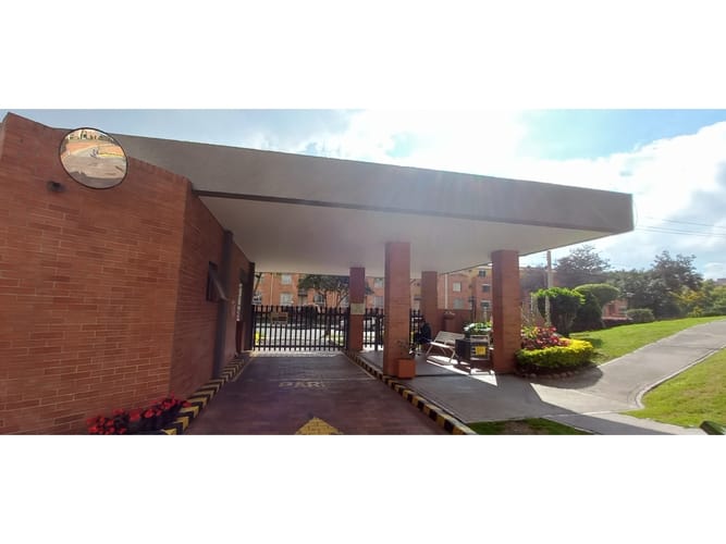 Apartamento de 3 alcobas en arriendo en Villas De Aranjuez, Bogotá, 116 m² · foto 21 de 24