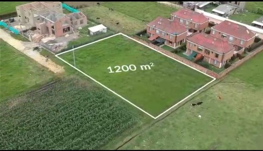 Lote en venta en Rio Grande, Cajicá, 15800 m² · foto 3 de 4