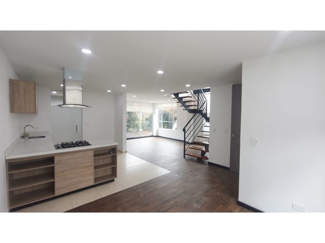 Casa de 4 alcobas en venta en La Moya, Cota, 120 m² · foto 3 de 24