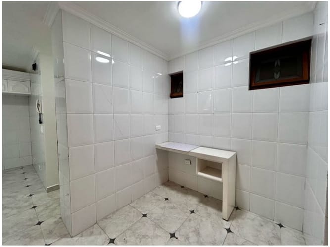 Apartamento de 3 alcobas en venta en El Tesoro, Medellín, 165 m² · foto 11 de 24