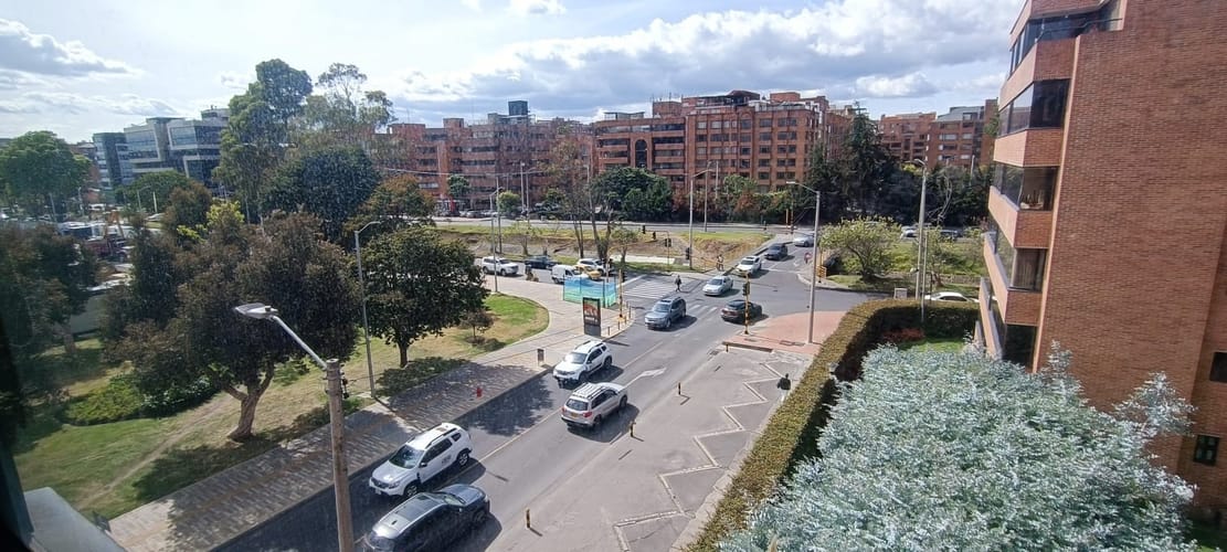 Apartamento de 3 alcobas en venta en Santa Barbara, Bogotá, 140 m² · foto 17 de 19