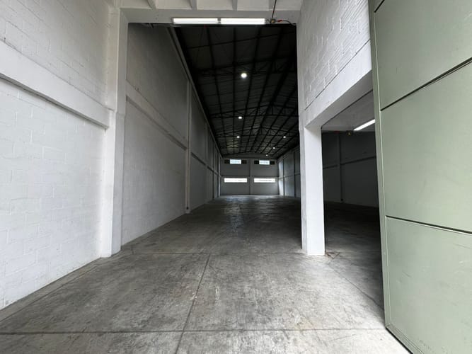 Bodega en arriendo en La Tablaza, La Estrella, 825 m² · foto 19 de 20