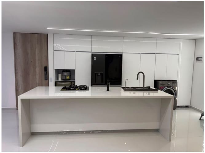 Apartamento de 3 alcobas en venta en Las Palmas, Medellín, 75 m² · foto 7 de 8