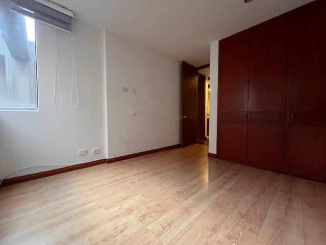 Apartamento de 3 alcobas en arriendo en Chicó Navarra, Bogotá, 106 m² · foto 17 de 18