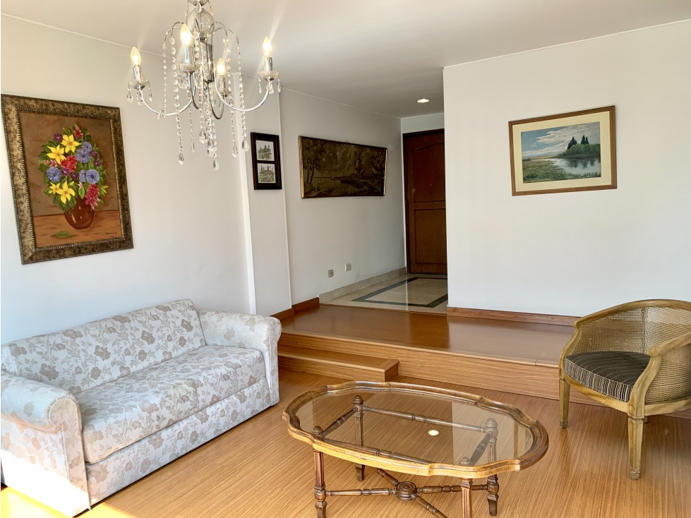Apartamento en venta en Santa Barbara, Bogotá · foto 3 de 19