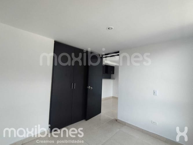 Apartamento de 2 alcobas en arriendo en El Chagualo, Medellín, 65 m² · foto 5 de 12