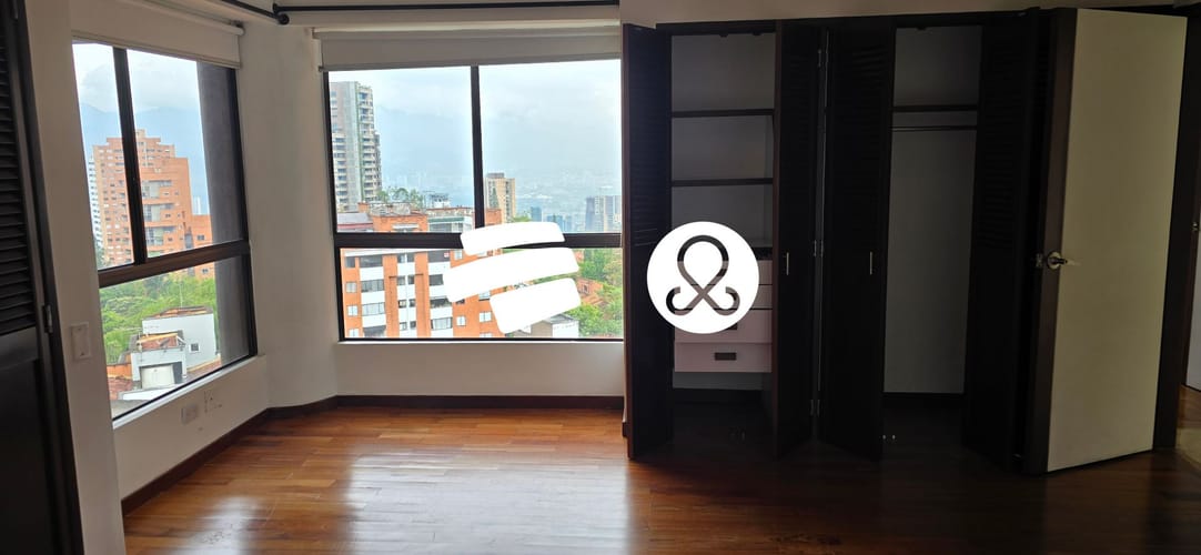 Apartamento de 3 alcobas en venta en El Poblado, Medellín, 158 m² · foto 7 de 8