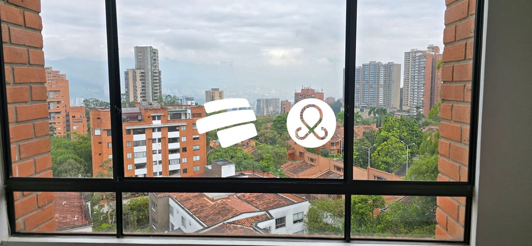 Apartamento de 3 alcobas en venta en El Poblado, Medellín, 158 m² · foto 8 de 8