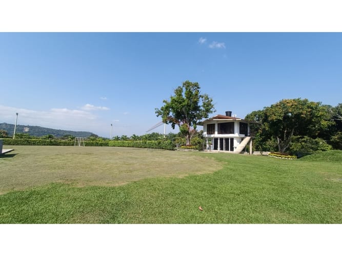 Casa de 5 alcobas en venta en Carmen De Bulira, Ibagué, 600 m² · foto 14 de 24
