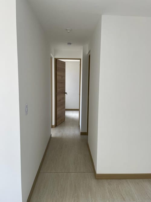 Apartamento de 2 alcobas en venta en San Jose Sur, Pereira, 67 m² · foto 2 de 7